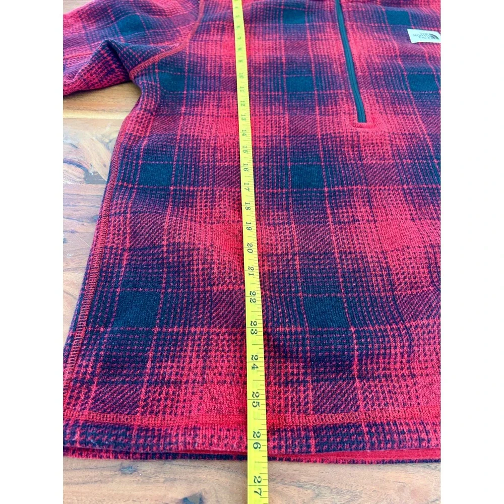 The North Face Mens Red Black Plaid Quarter Zip Fleece Pullover Jacket Size M